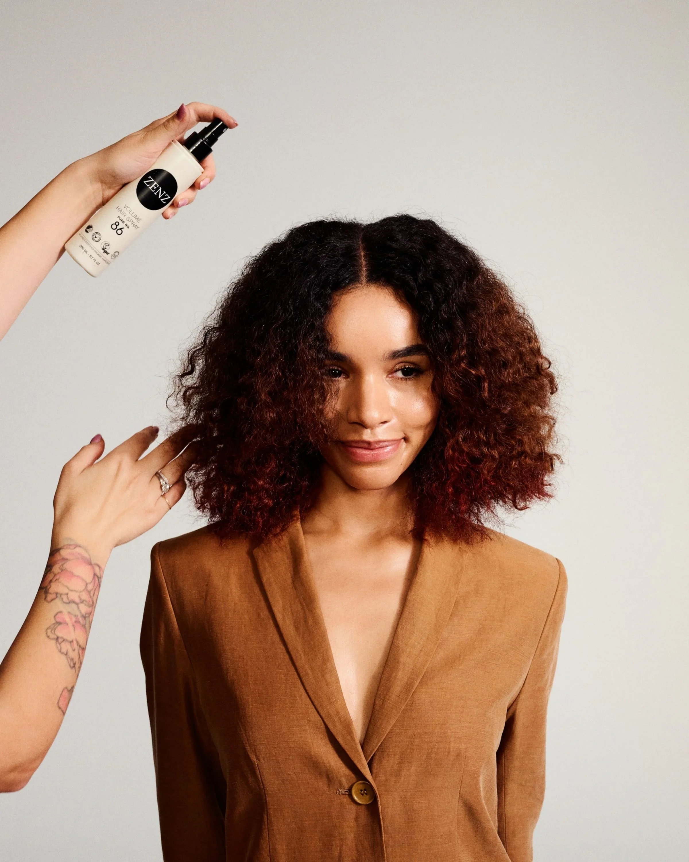 Volume Hair Spray Pure no. 86 - Image 5